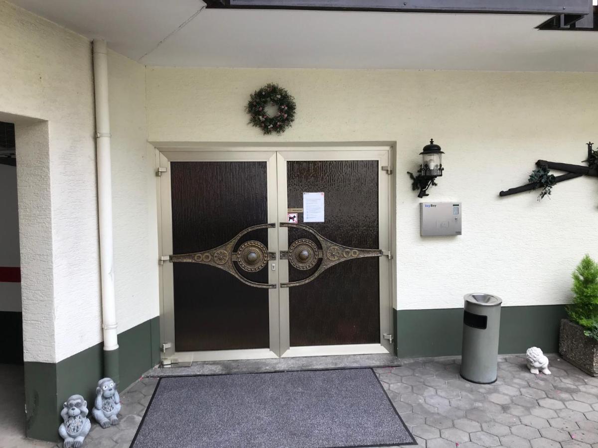 Hotel Zum Adler Nidderau Extérieur photo